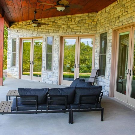 Treetop View Sanctuary 브랜슨 외부 사진